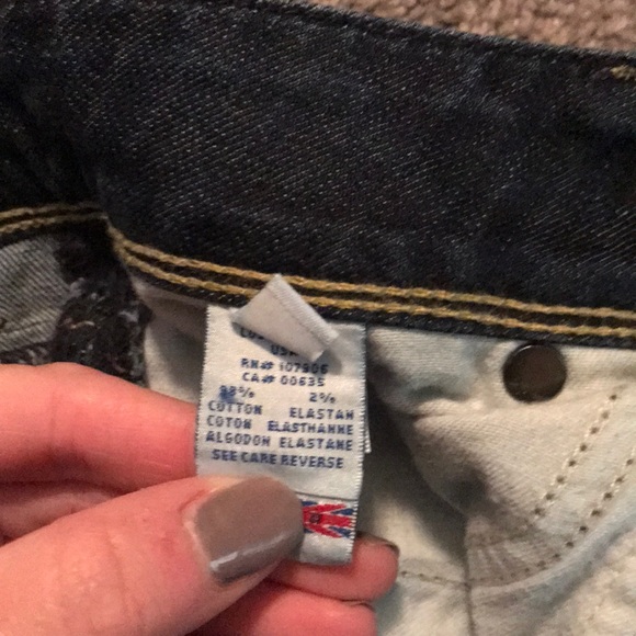 Size 30 Hudson medium wash. - Picture 3 of 3